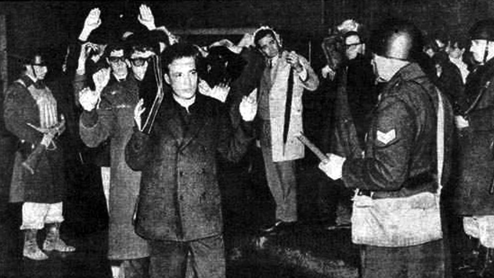 Jóvenes universitarios detenidos