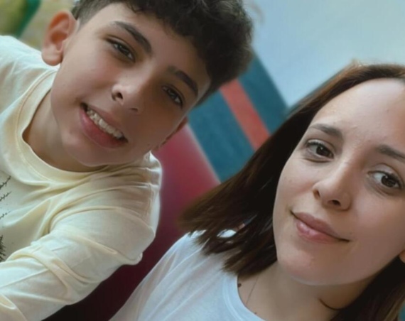 Florencia con su hijo