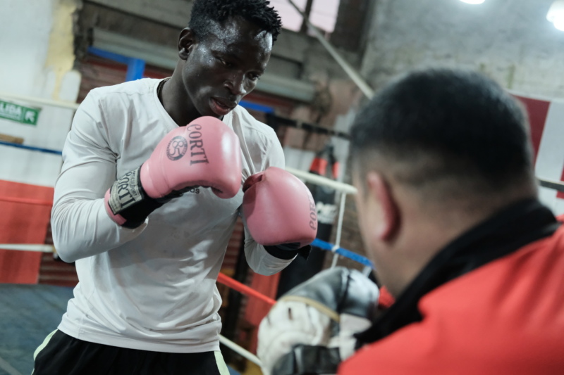 Touba Niang entrenando