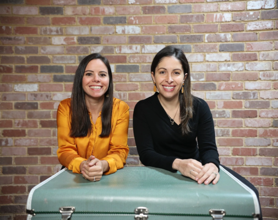 Cristina Abela y Trini Abascal celebran los 10 años de Latin Stories (Australia).