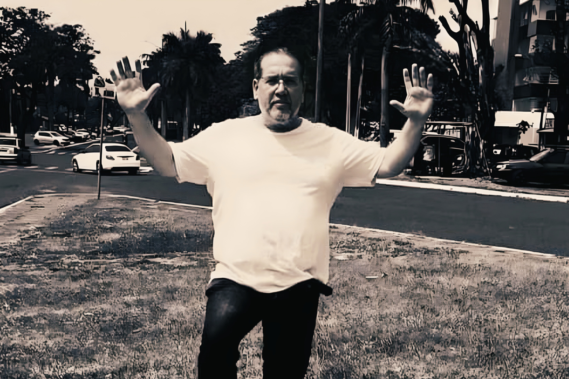 Douglas Diegues (1965), poeta brasileño-paraguayo. Referente ineludible del "portuñol salvaje".