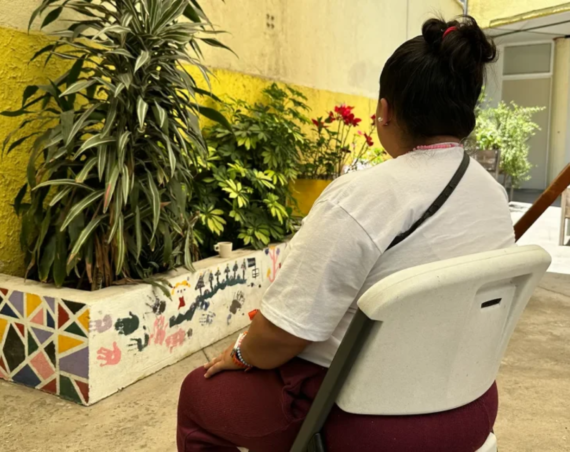 Mujer migrante dada de alta en un CAI de Médicos Sin Fronteras en México.