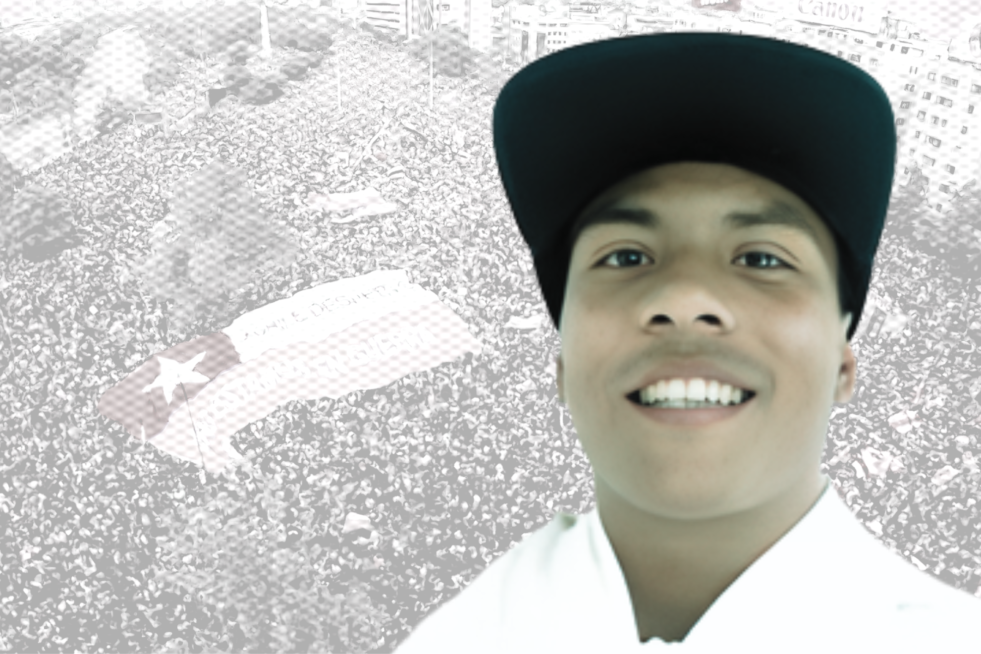 Romario Veloz (26 años) fue un joven ecuatoriano nacionalizado chileno que murió durante el estallido social de 2019 en Chile. Fue asesinado en La Serena tras recibir un impacto de bala, hecho por el cual un capitán del Ejército fue imputado y condenado.