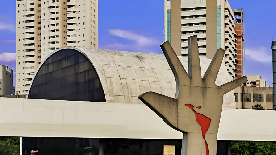 Foto del Memorial da América Latina, una obra arquitectónica del arquitecto brasileño Oscar Niemeyer ubicada en São Paulo | Foto: Priscila Portela