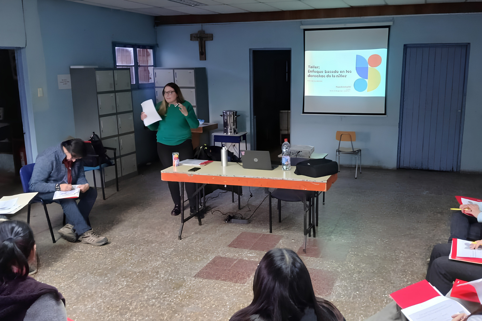 Paula Buratovich es una socióloga e investigadora argentina. Su campo de estudios se centra en el cruce de educación y migración.